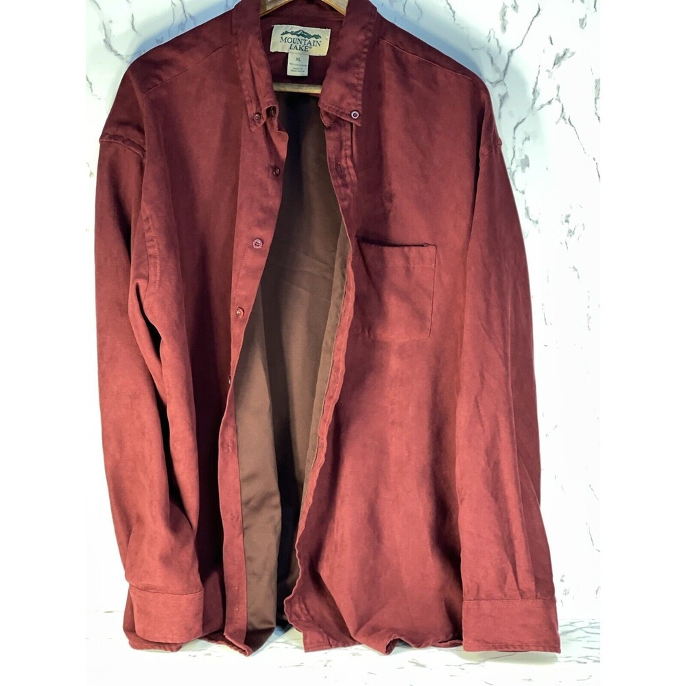 Vintage Mountain Lake Men’s Red Suede Like Button Down Size XL